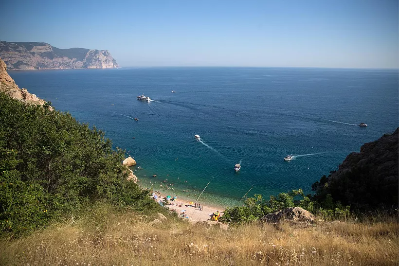 Ученые исследовали акваторию Черного моря на&nbsp;судне &laquo;Профессор Водяницкий&raquo;
