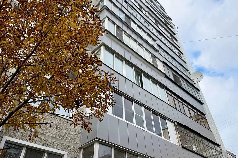 На&nbsp;улице Доватора в&nbsp;Липецке обновили кровлю и&nbsp;фасад многоквартирного дома