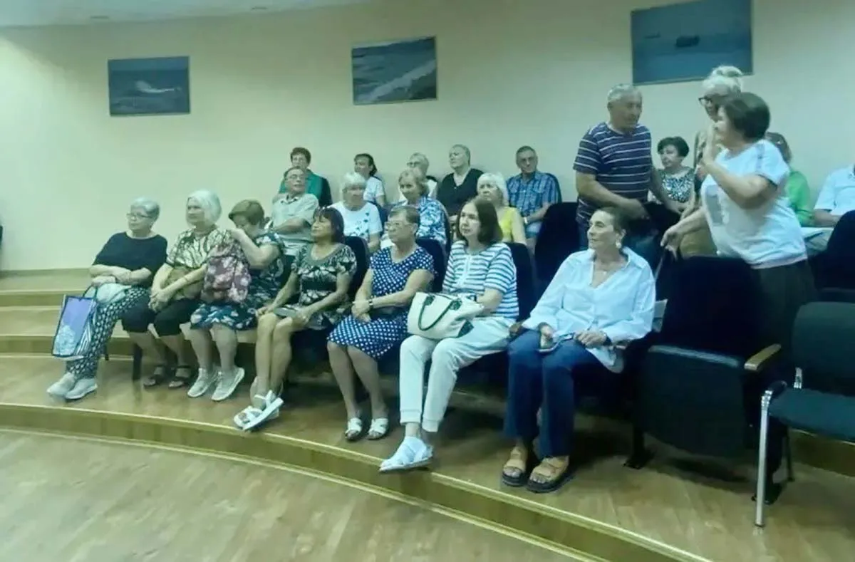 АДМИНИСТРАЦИЯ ВОСТОЧНОГО ВНУТРИГОРОДСКОГО РАЙОНА МУНИЦИПАЛЬНОГО ОБРАЗОВАНИЯ ГОРОД НОВОРОССИЙСК