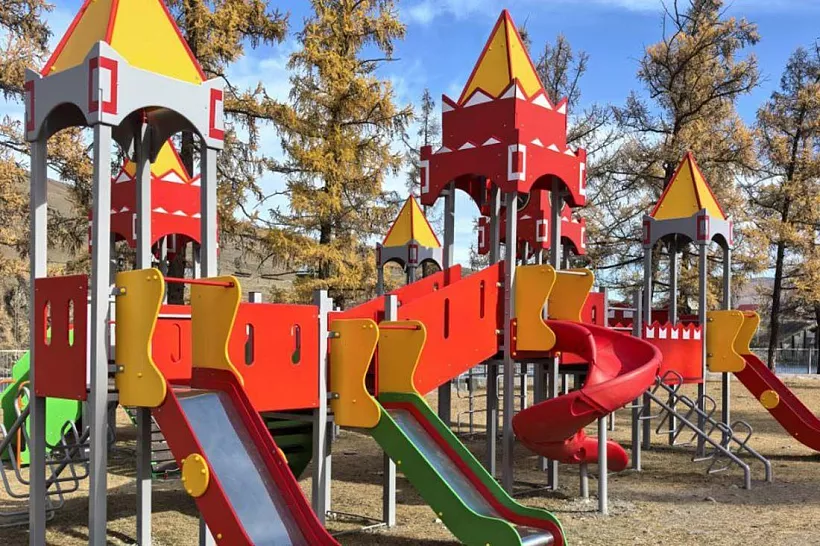 В&nbsp;селе Улаган Республики Алтай установили две детские площадки
