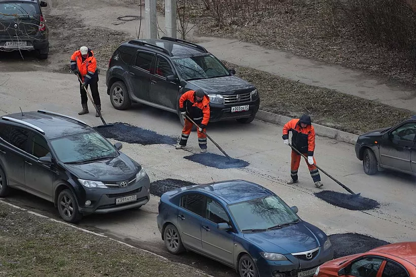 В&nbsp;Омске в&nbsp;ближайшие два года отремонтируют 15&nbsp;улиц