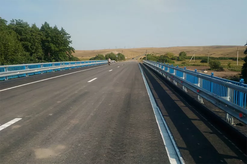 В&nbsp;Оренбуржье на&nbsp;трассе Шарлык&nbsp;&mdash; Новосергиевка завершен ремонт двух мостов
