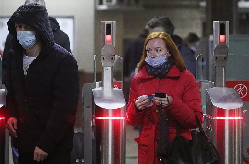 Московские турникеты в&nbsp;метро смогут принимать оплату банковскими картами