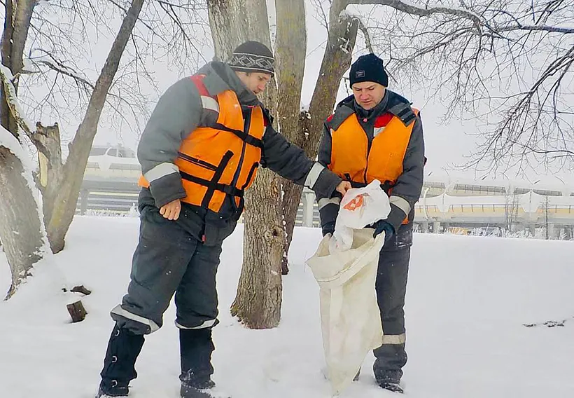 В&nbsp;петербургские пункты приема опасных отходов сдали более 2,2&nbsp;тонны мусора