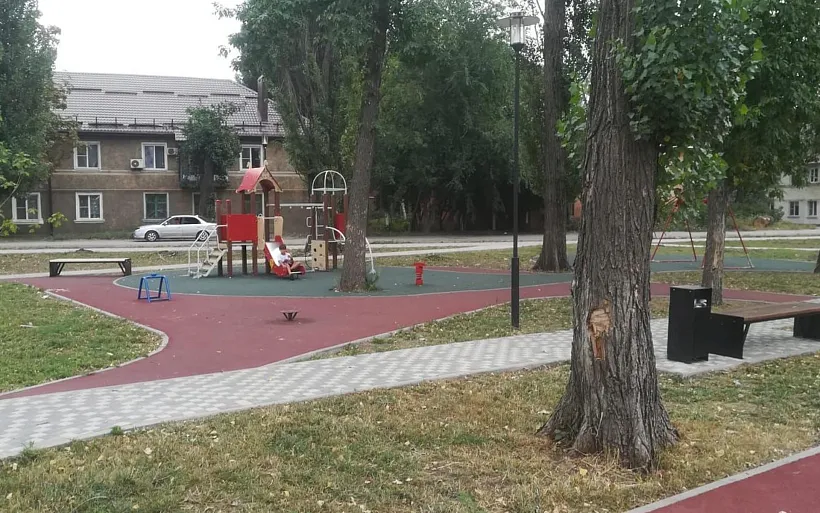 В&nbsp;городе Гуково Ростовской области завершается благоустройство парка
