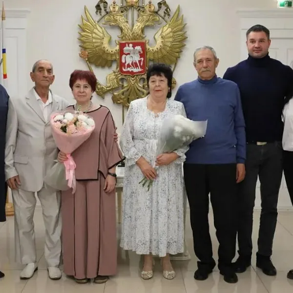 В&nbsp;Волгодонске наградили 2&nbsp;супружеские пары, прожившие вместе 50&nbsp;лет