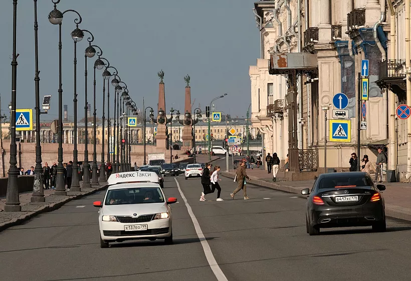 В&nbsp;Санкт-Петербурге до&nbsp;конца года обновят 130&nbsp;км дорог