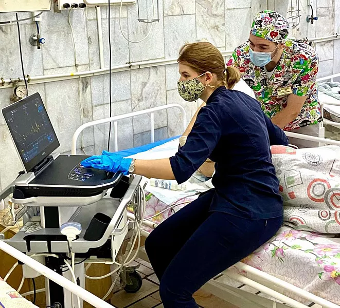 Омская больница скорой медицинской помощи получила новую УЗИ-систему