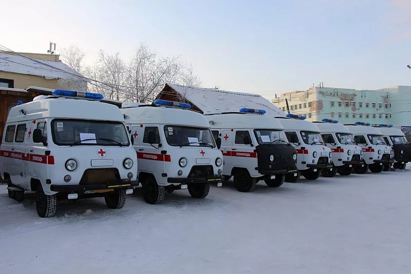 В&nbsp;больницы Якутии поступило 18&nbsp;новых автомобилей скорой помощи