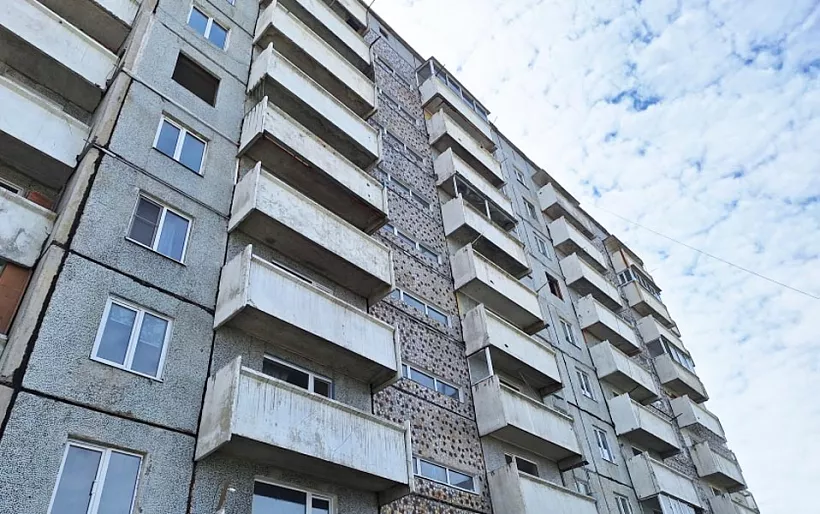 Жильцы аварийного дома в&nbsp;Чите получили выплаты на&nbsp;новые квартиры