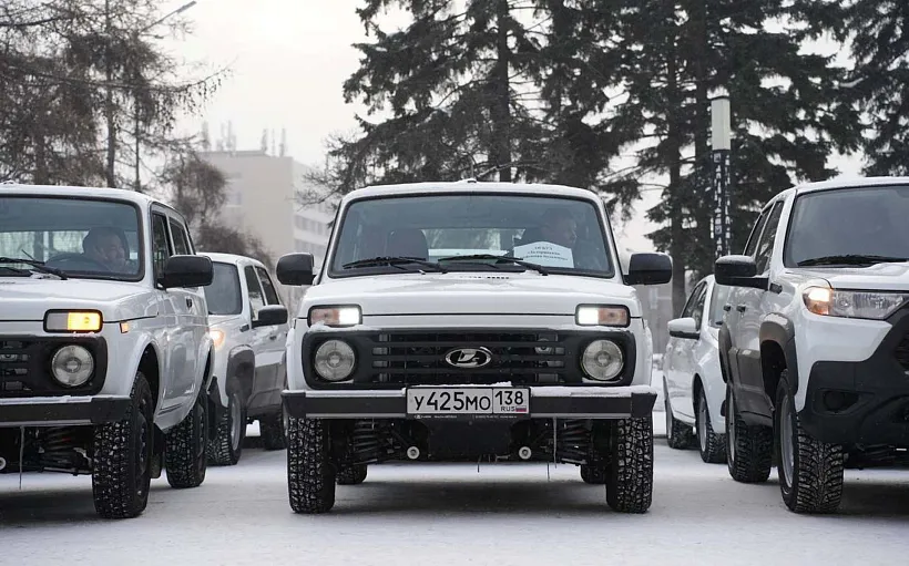 Лечебным учреждениям в&nbsp;Иркутской области передали 28&nbsp;легковых автомобилей