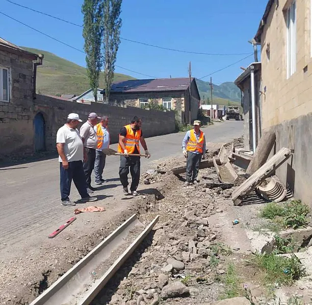 В&nbsp;Дагестане оценили ход работ на&nbsp;дороге, связывающей 8&nbsp;районов
