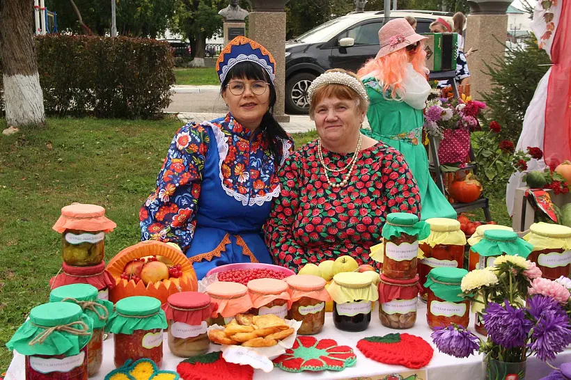В&nbsp;Далматове Курганской области прошла ярмарка &laquo;Осенний обоз&raquo;