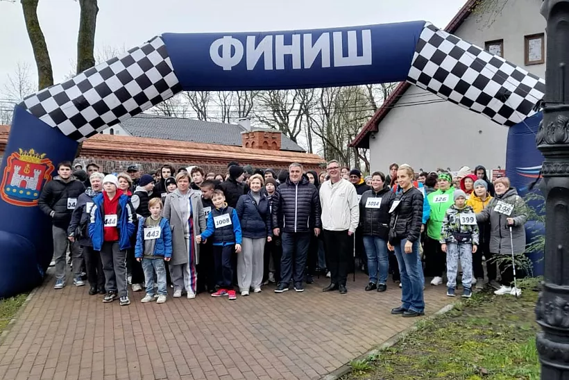 Пешеходный марафон в&nbsp;Калининграде прошли более двух тысяч человек