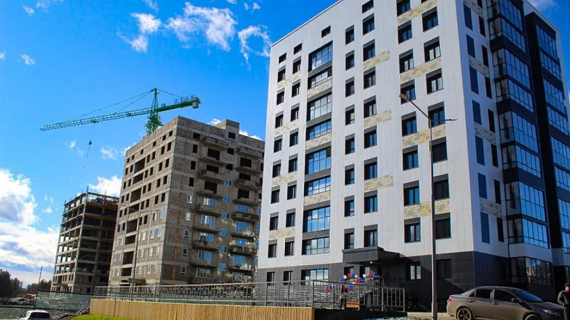 Более 90&nbsp;семей Нерюнгри в&nbsp;Якутии переедут из&nbsp;аварийного жилья