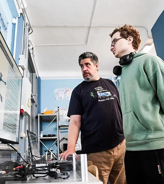 В&nbsp;тюменский колледж поступил тренажер&nbsp;&mdash; симулятор беспилотных авиасистем