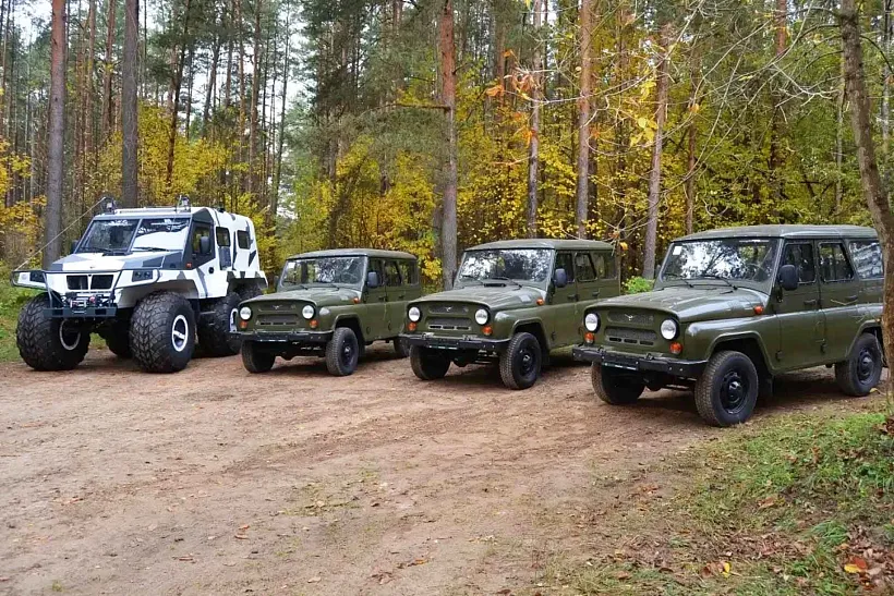 Сотрудники лесной охраны Смоленской области получили новые автомобили