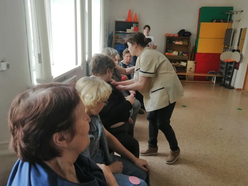 В&nbsp;кузбасском городе Тайга пенсионеров обучили технике самомассажа