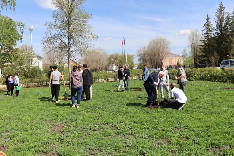 В&nbsp;Первомайском районе Оренбуржья прошла акция &laquo;Сад памяти&raquo;