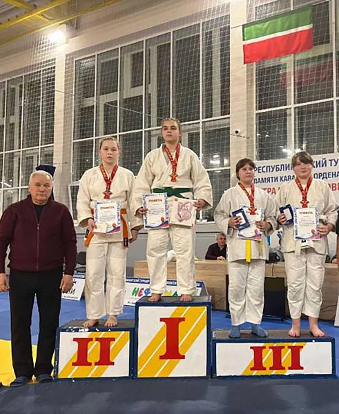 Спортсменки из&nbsp;Чистополя Татарстана получили награды на&nbsp;турнире по&nbsp;дзюдо