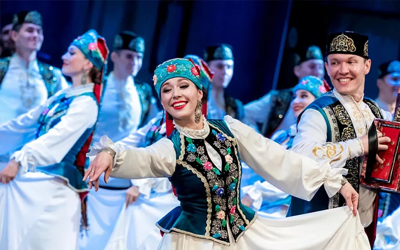 Госансамбль песни и&nbsp;танца Татарстана выступил в&nbsp;трех регионах
