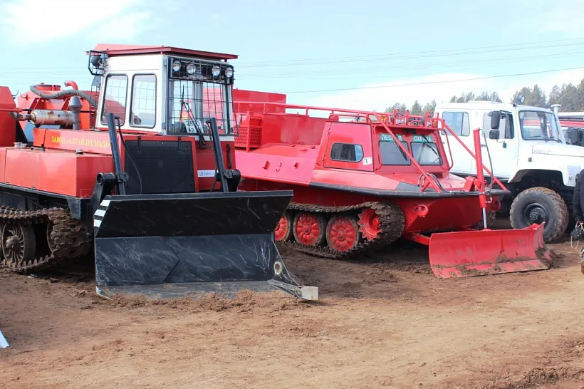 В&nbsp;Иркутскую область поступят 6&nbsp;лесопатрульных и&nbsp;1&nbsp;пожарный автомобиль