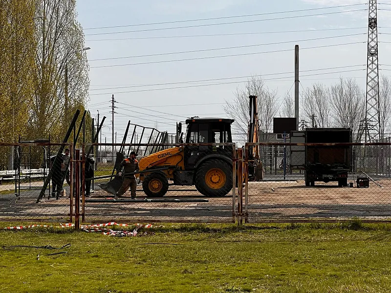 В&nbsp;Кинеле Самарской области обновляют территорию у&nbsp;образовательного центра