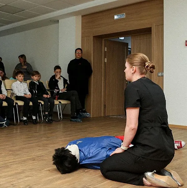 В&nbsp;Белокурихе Алтайского края подростков научили оказывать первую помощь