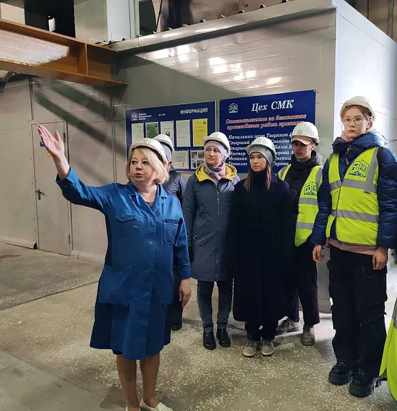 В&nbsp;Тюмени учащиеся колледжа посетили домостроительную компанию