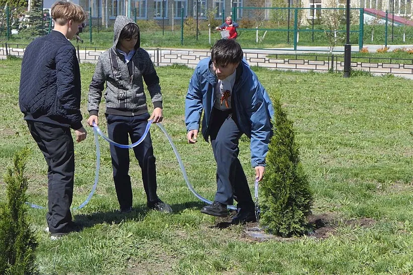 Жители Кинельского района Самарской области заложили &laquo;Сад памяти&raquo;