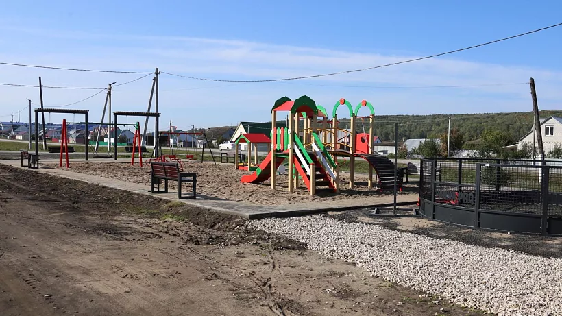 В&nbsp;самарском селе Камышла благоустроили общественную территорию
