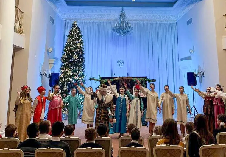 В&nbsp;Пушкинском районе Петербурга для&nbsp;детей устроили новогодний праздник