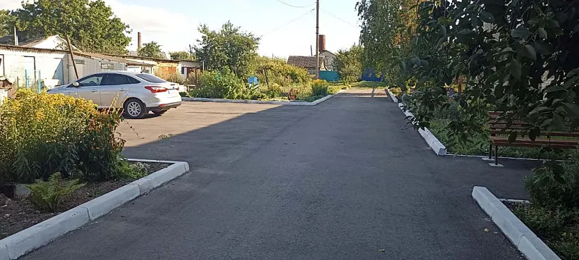 В&nbsp;саратовском поселке Романовка благоустроили парк и&nbsp;дворовую территорию