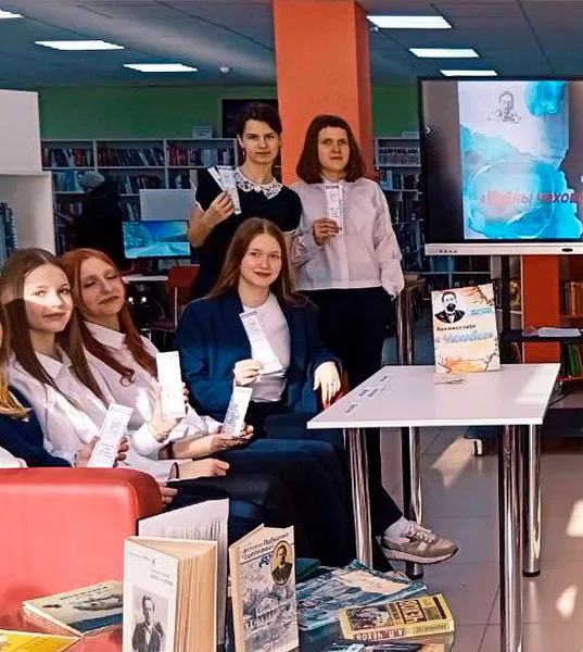 В&nbsp;библиотеке № 37&nbsp;Саратова открылось первое книжное кафе &laquo;Чеховка&raquo;