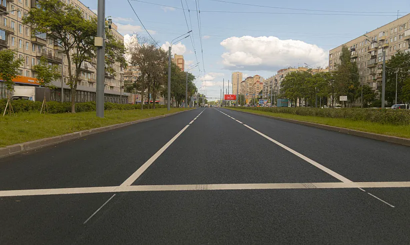 В&nbsp;Санкт-Петербурге дорожники отремонтировали Светлановский проспект