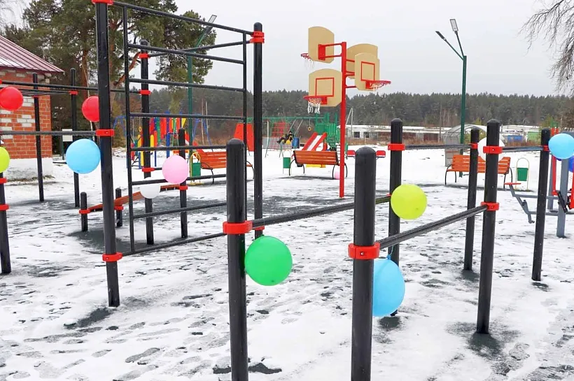 В&nbsp;деревне Криволукской Тюменской области открыли спортивно-игровую площадку