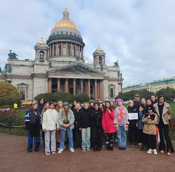 Школьники Магаданской области посетили Санкт-Петербург и&nbsp;Москву