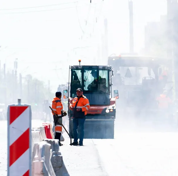В&nbsp;Петербурге обновят более 500&nbsp;тысяч квадратных метров дорожного полотна