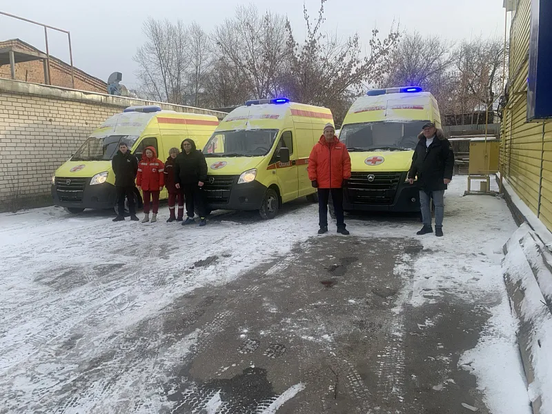 Две нижегородские больницы получили реанимобили