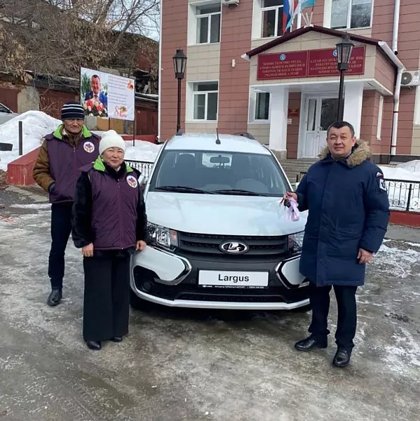 Мобильная бригада Онгудайского района Алтая получила новый автомобиль