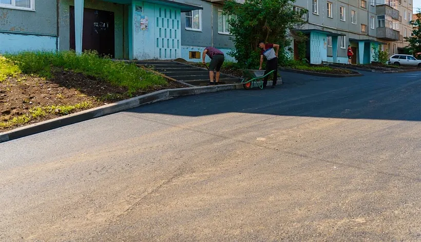 В&nbsp;Юрге в&nbsp;Кузбассе благоустраивают дворы по&nbsp;проспекту Победы