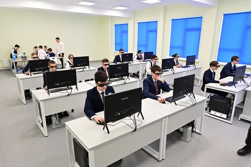 Школу на&nbsp;1650&nbsp;мест открыли в&nbsp;Уфе