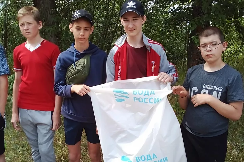 На&nbsp;Тамбовщине очистили от&nbsp;мусора более трех километров берега реки Цны