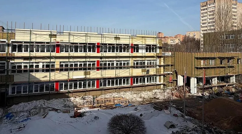 Ремонт гимназии № 5&nbsp;в&nbsp;подмосковном Дзержинском завершат к&nbsp;сентябрю