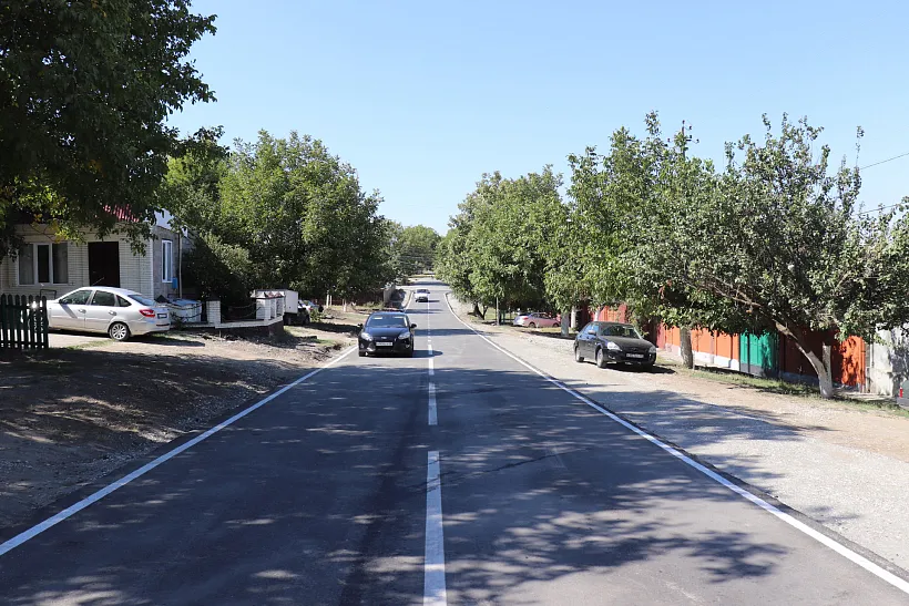 В&nbsp;городе Грозном отремонтировали ведущую к&nbsp;двум школам улицу