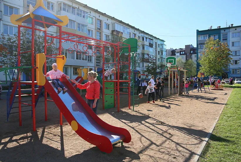 В&nbsp;десяти поселениях Республики Алтай благоустроят дворы