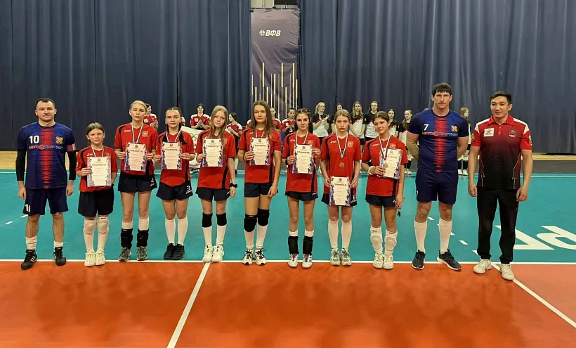 В&nbsp;Оренбургской области прошел региональный чемпионат по&nbsp;мини-лапте