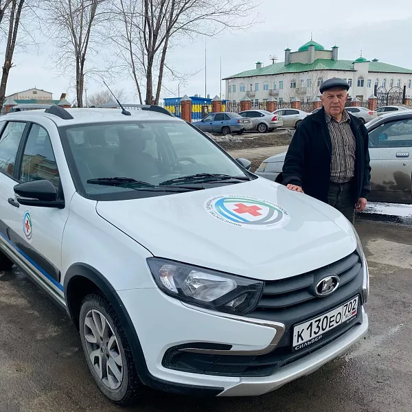Автопарк больницы башкирского города Сибая пополнился новой машиной