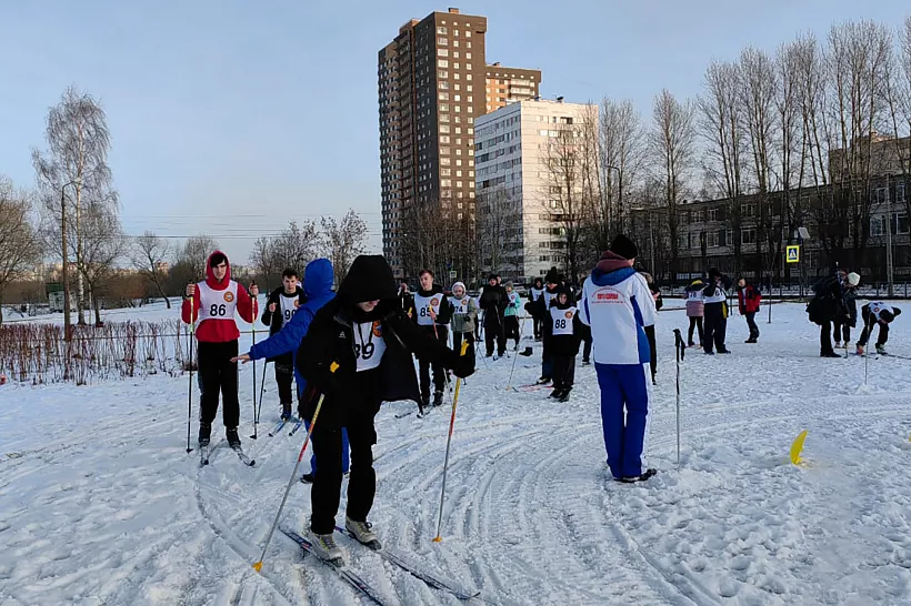 В&nbsp;Санкт-Петербурге организовали турнир по&nbsp;лыжным гонкам среди инвалидов