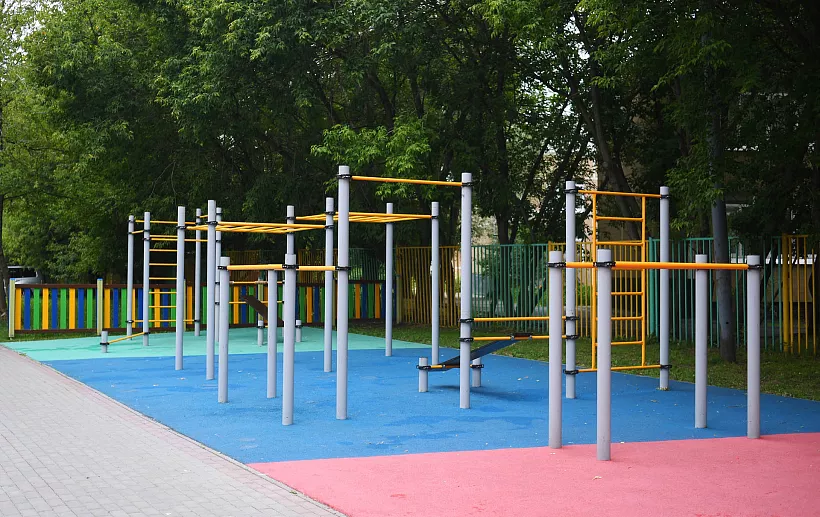 В&nbsp;парке Калининского района Челябинска установят спортплощадку и&nbsp;фонтан
